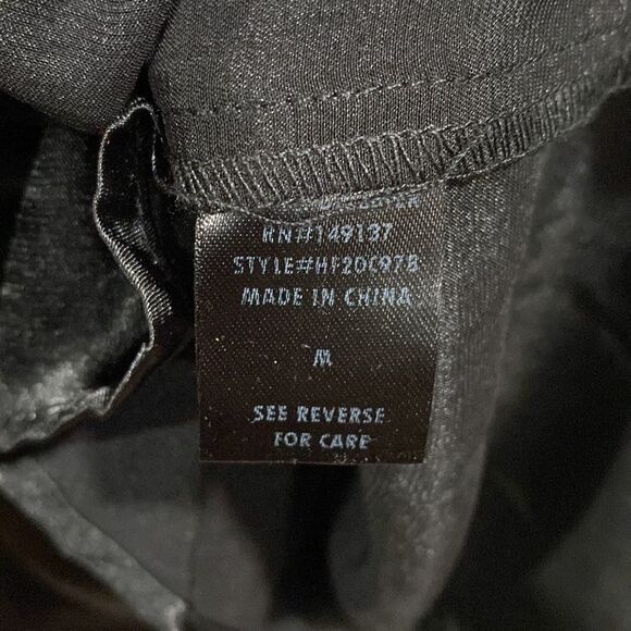 HYFVE Black Silky Deep V-Neck Blouse NWT size medium - Picture 6 of 6